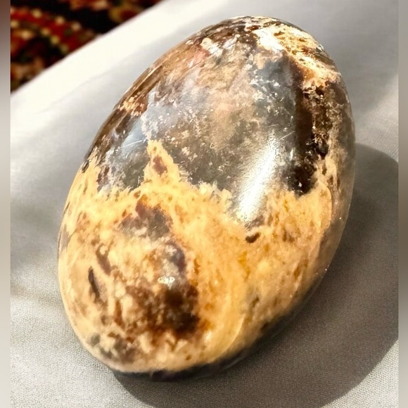 Natural Crystal Palm Stone Duo (Black Opal/Citrine) - Picture 4 of 11